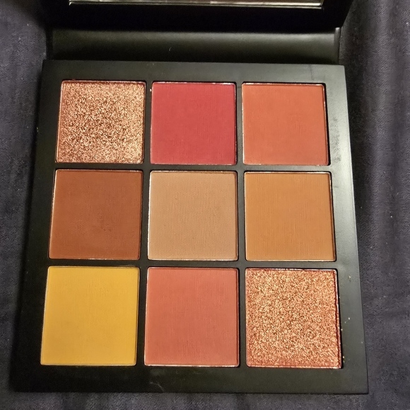 Huda Beauty Coral Obsession - Picture 3 of 3
